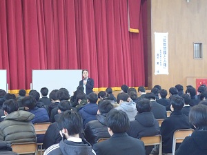 ���u���Q